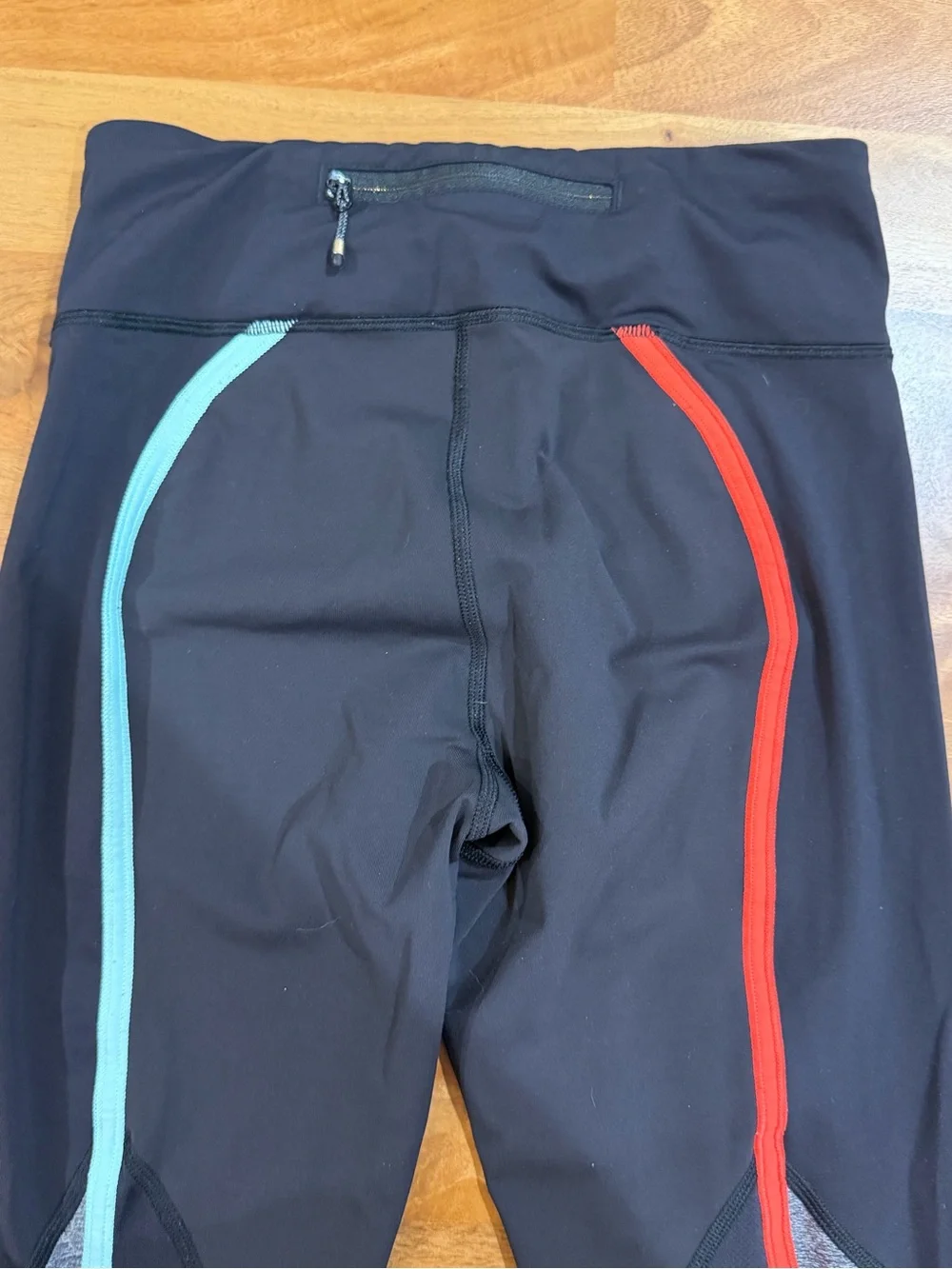 lululemon athletica Black Leggings with Grey, Coral & Mint Colorblock Size 4